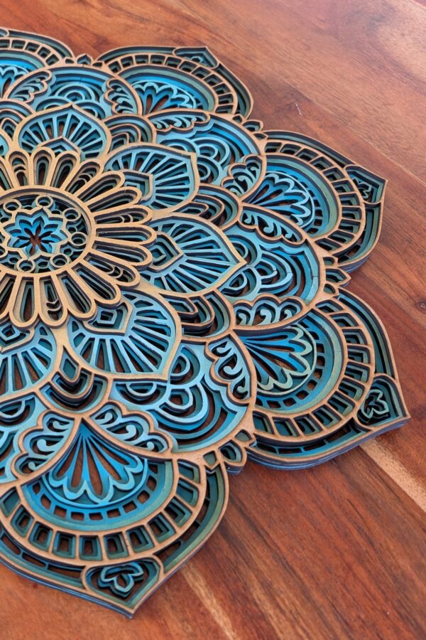 mandala akrylovými barvami